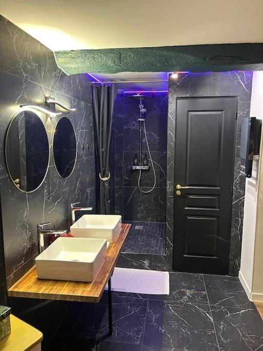L'Etreinte, Gite De Charme Avec Jacuzzi Interieur Et Sauna Guéméné-sur-Scorff Extérieur photo